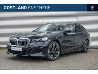 BMW 5 Serie Touring 520d M Sport Automaat / Trekhaak / Stoelventilatie / Comfort Access / Adaptieve LED / Harman Kardon / M Sportonderstel / BMW Live Cockpit Professional