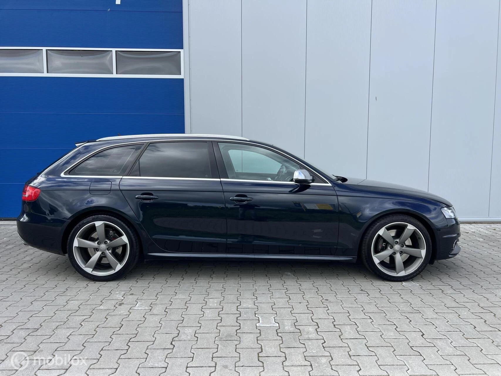 Hoofdafbeelding Audi S4