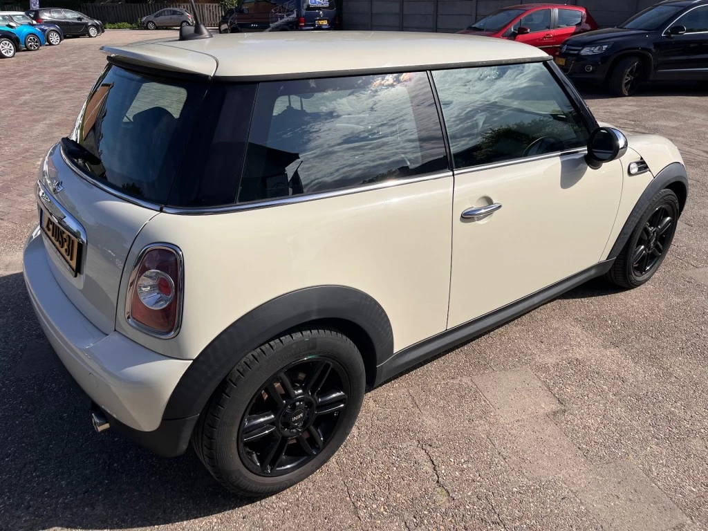 Hoofdafbeelding MINI One
