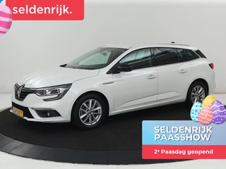 Renault Mégane 1.2 TCe Limited | Trekhaak | Carplay | Navigatie |  Keyless | Climate control | DAB | Parkeerhulp | Cruise control | Bluetooth | Getint glas