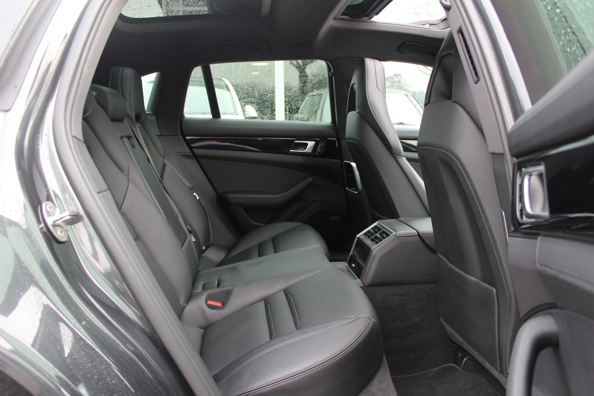 Hoofdafbeelding Porsche Panamera