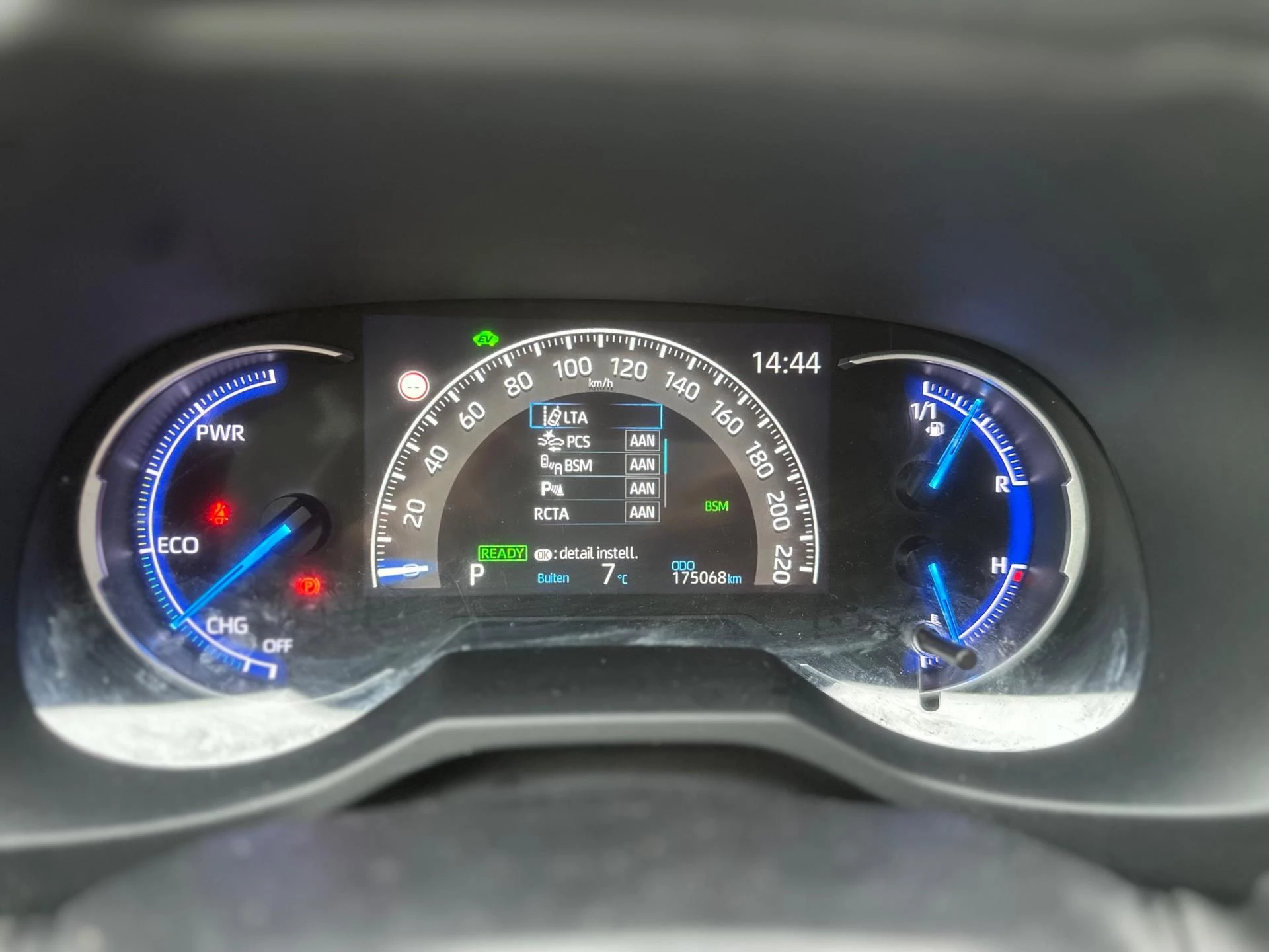 Hoofdafbeelding Toyota RAV4