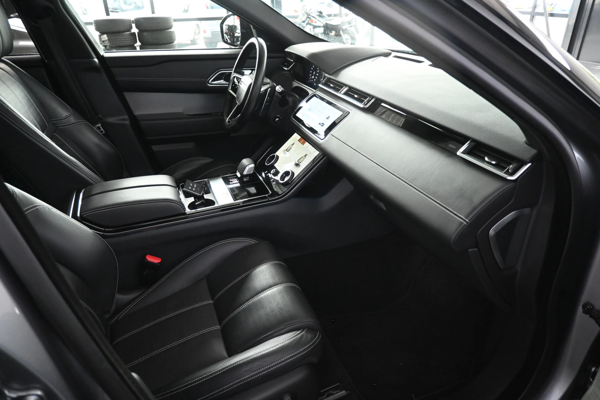 Hoofdafbeelding Land Rover Range Rover Velar