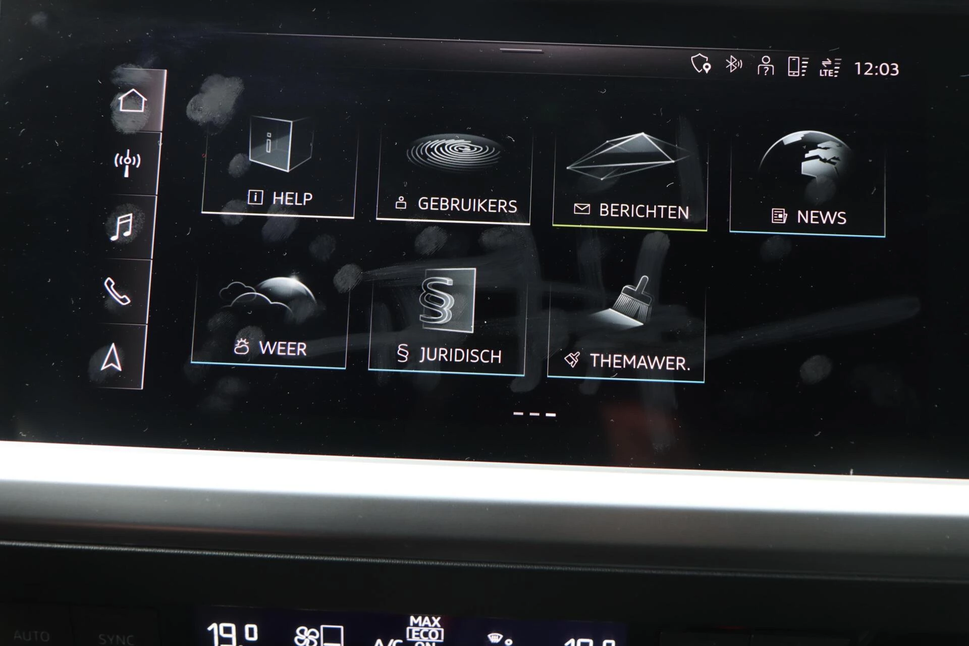 Hoofdafbeelding Audi Q4 Sportback e-tro