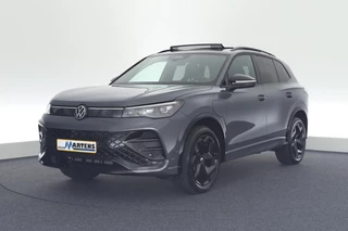Volkswagen Tiguan 1.5 272pk eHybrid R-Line Edition Black Style Trekhaak Camera Panoramadak Stoelverwarming Massage Carplay