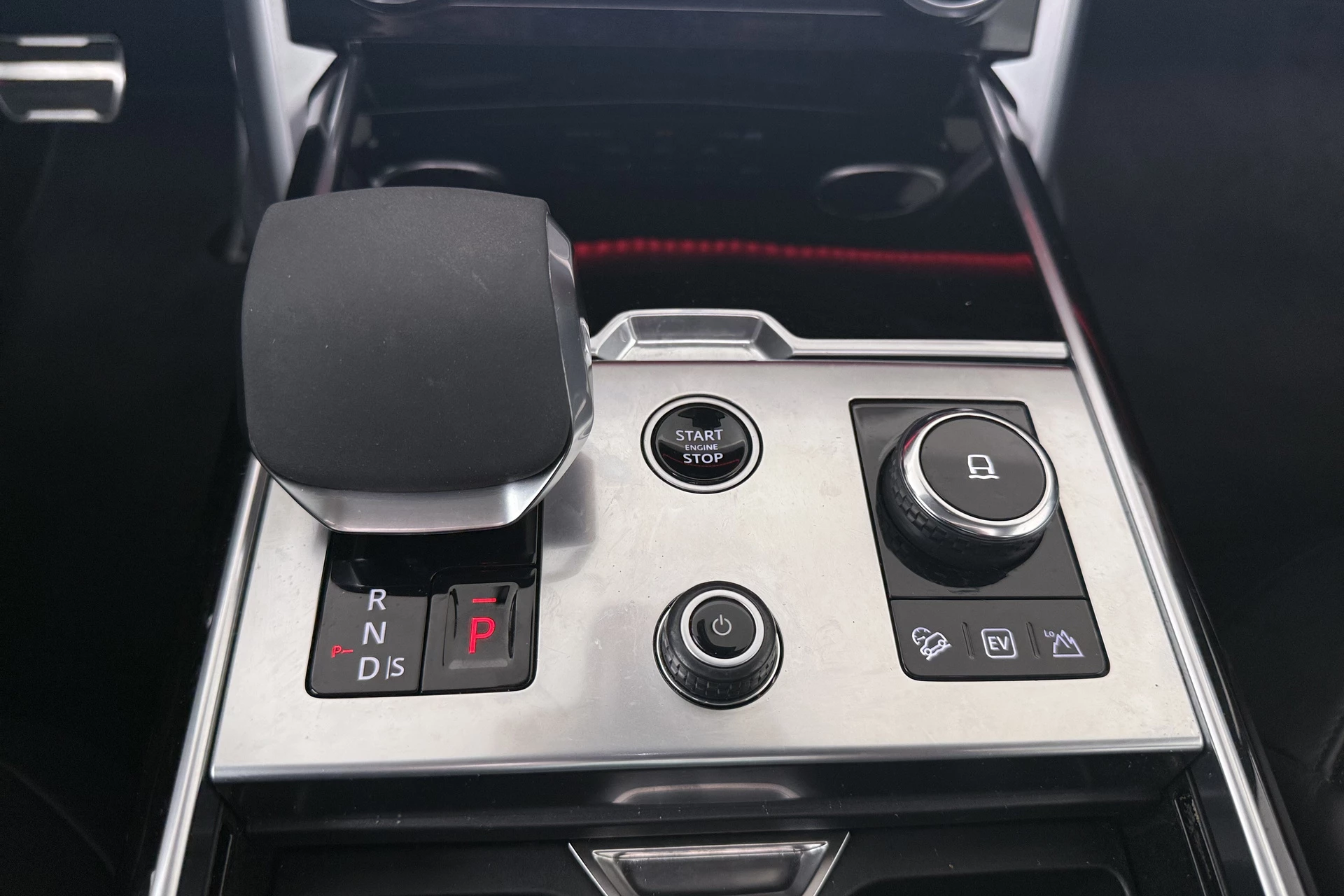 Hoofdafbeelding Land Rover Range Rover