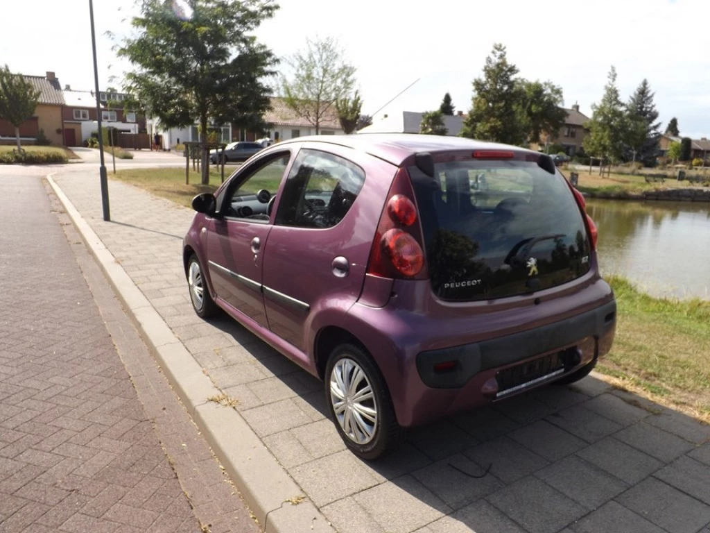 Hoofdafbeelding Peugeot 107
