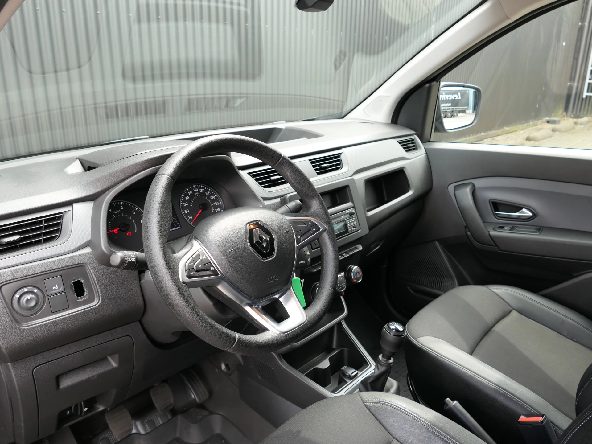Hoofdafbeelding Renault Express
