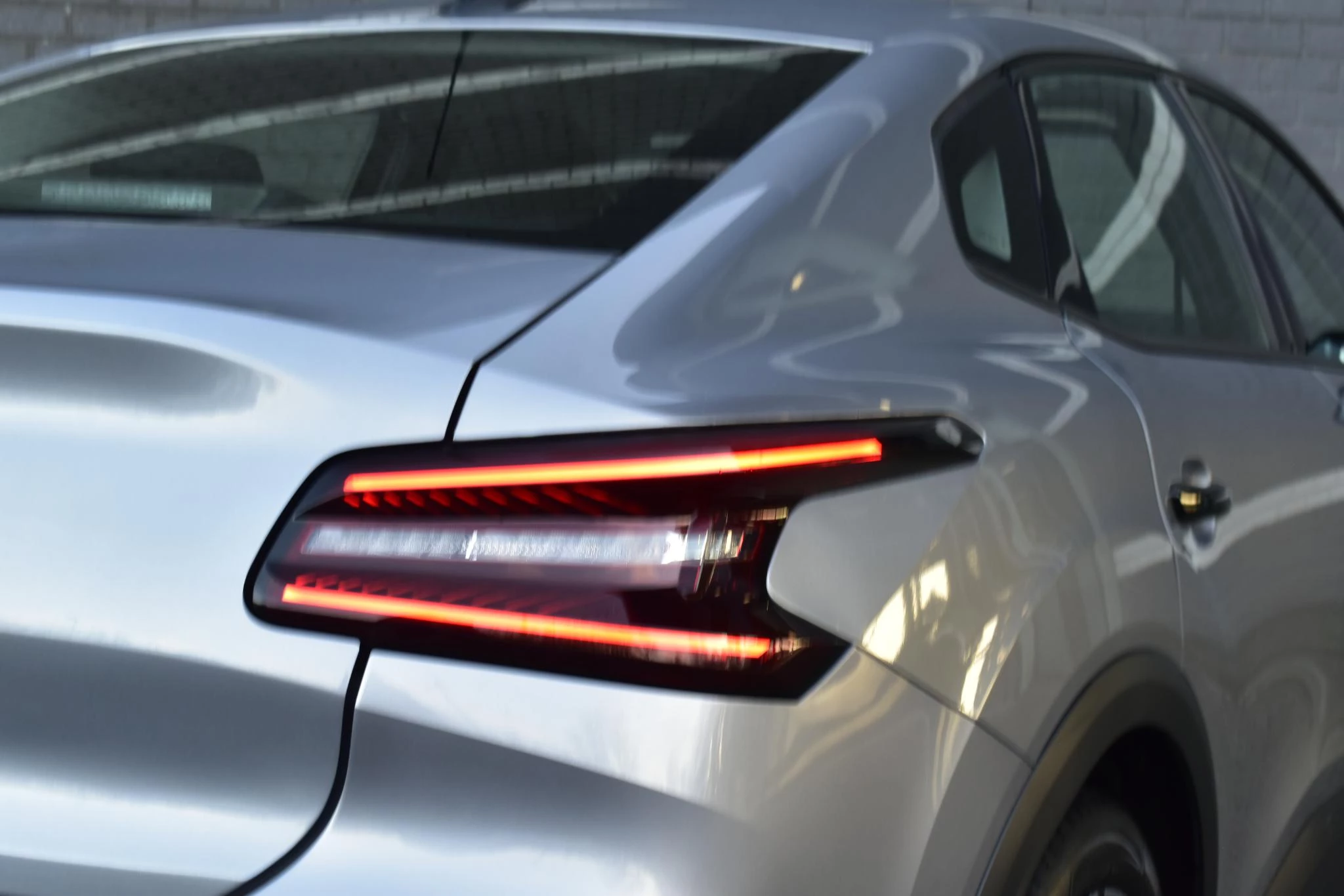 Hoofdafbeelding Citroën ë-C4 X