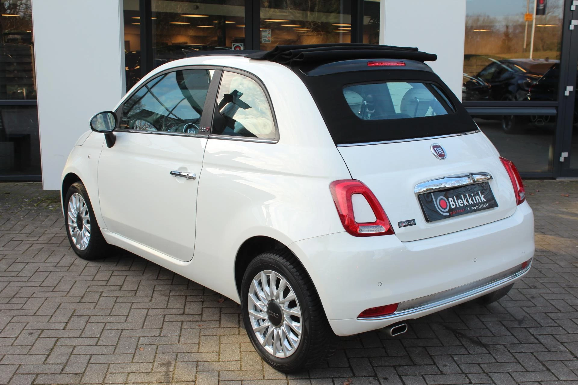 Hoofdafbeelding Fiat 500C