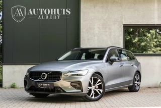 Hoofdafbeelding Volvo V60 Volvo V60 2.0 T6 AWD Recharge R-Design Pano ACC H&K Memory