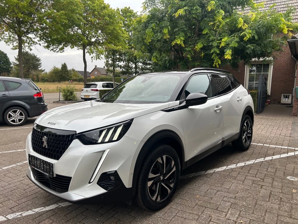 Hoofdafbeelding Peugeot 2008