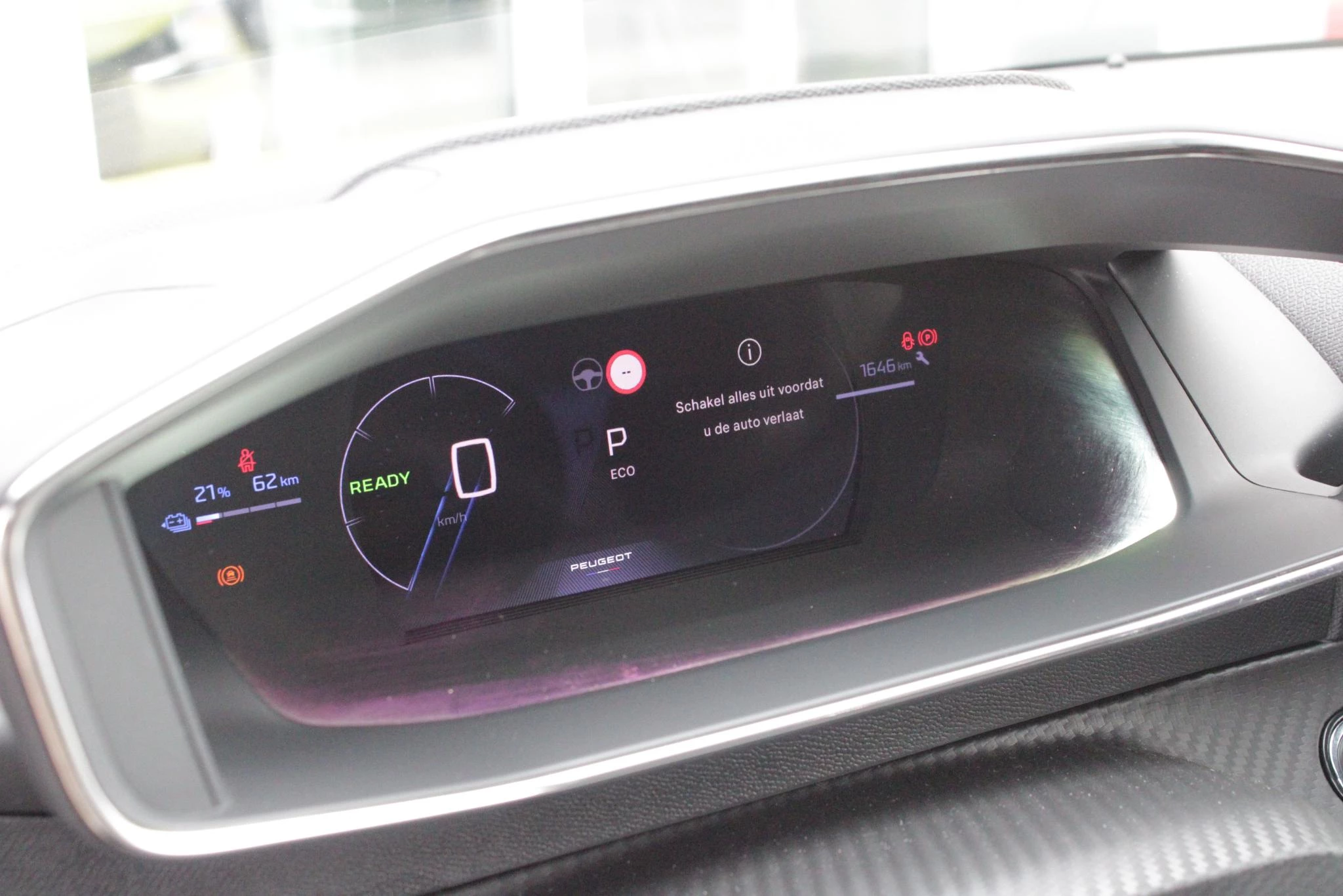 Hoofdafbeelding Peugeot e-208