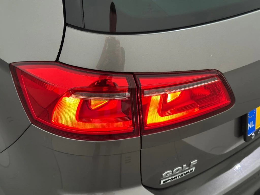 Hoofdafbeelding Volkswagen Golf Sportsvan
