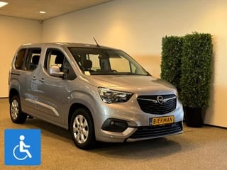 Opel Combo L1 Rolstoelauto 4+1