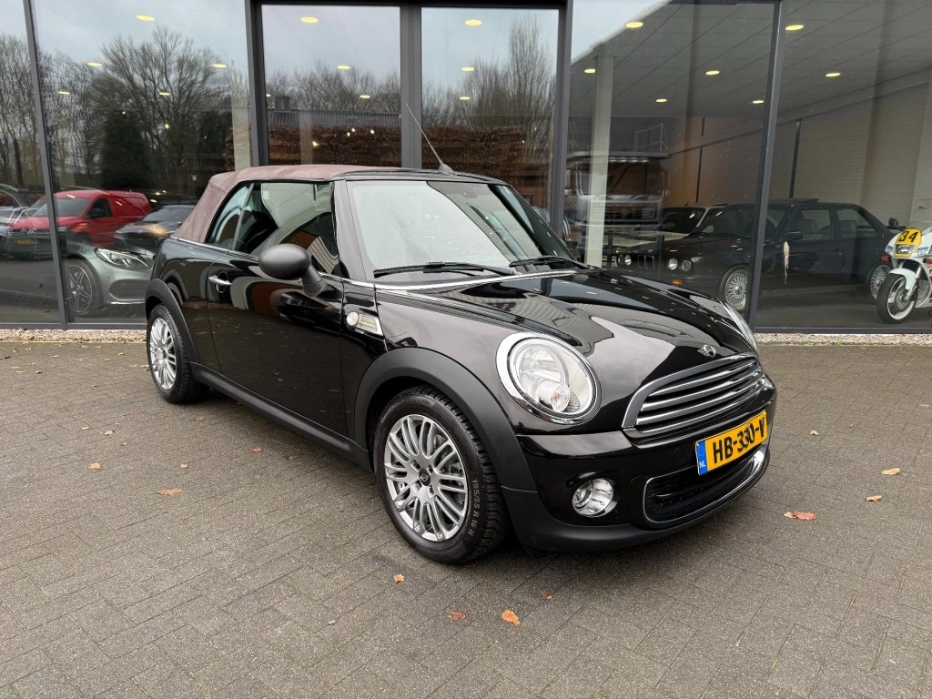 Hoofdafbeelding MINI Cabrio