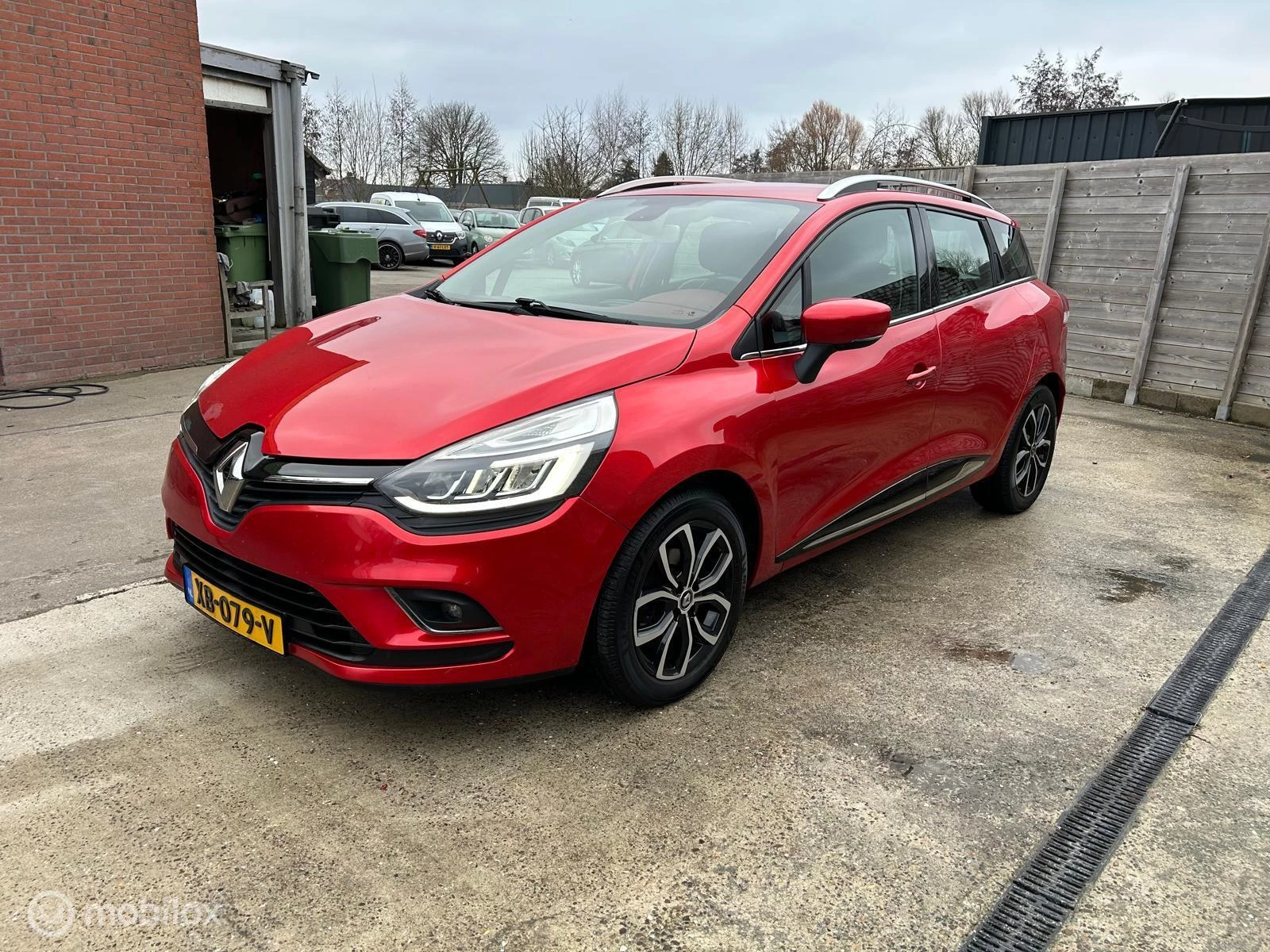 Hoofdafbeelding Renault Clio