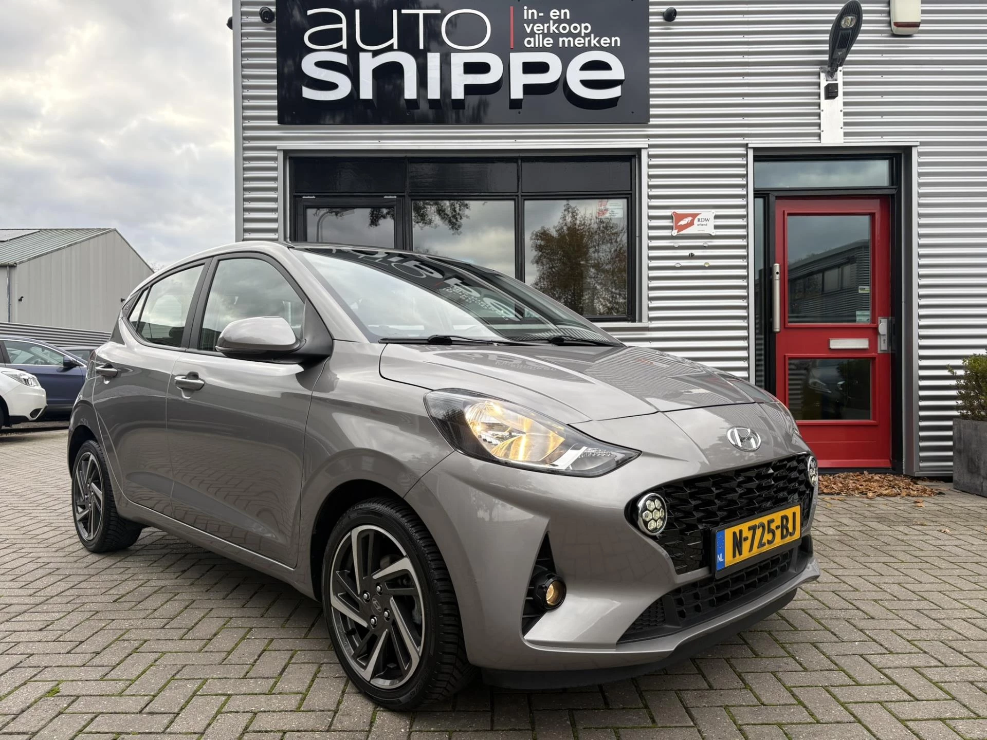 Hoofdafbeelding Hyundai i10