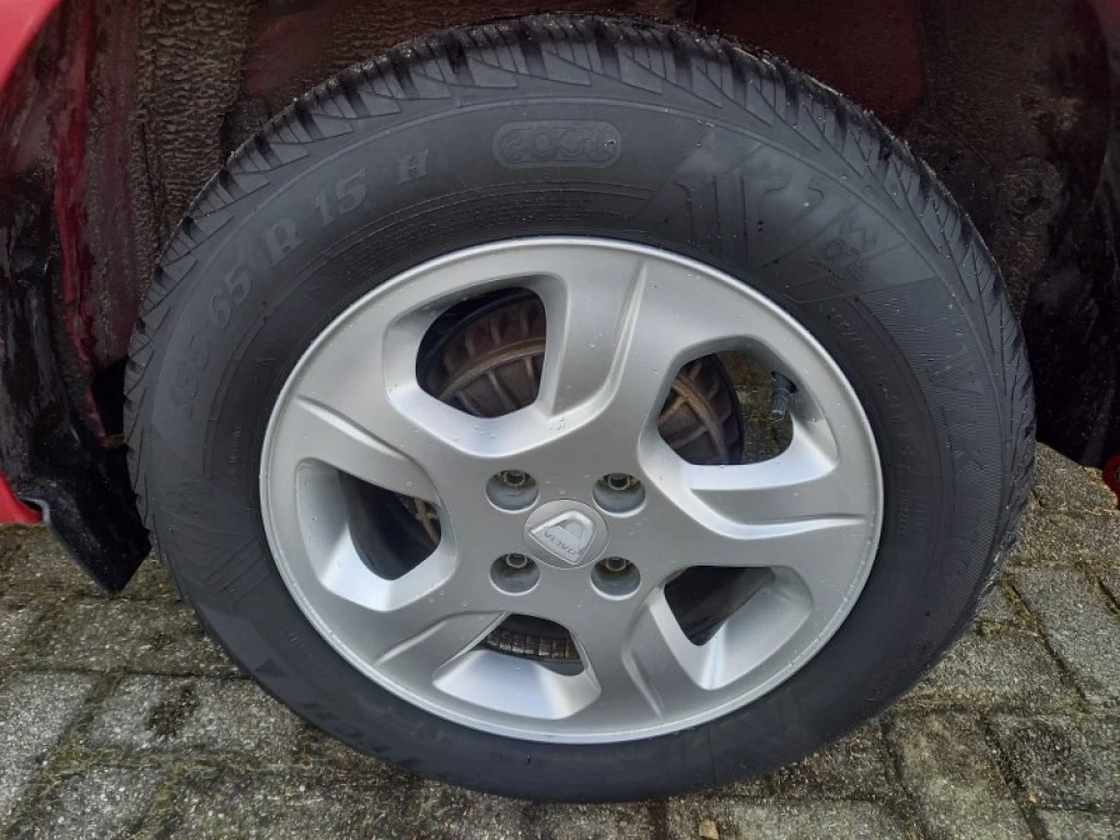 Hoofdafbeelding Dacia Logan