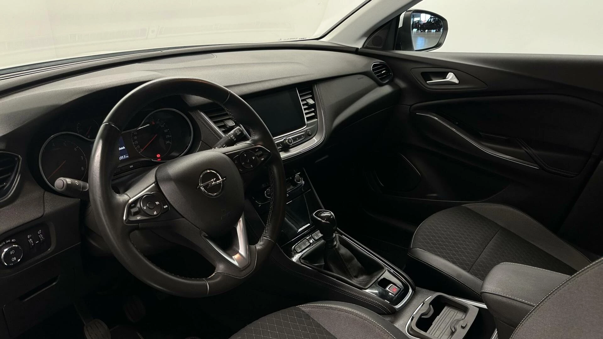 Hoofdafbeelding Opel Grandland X