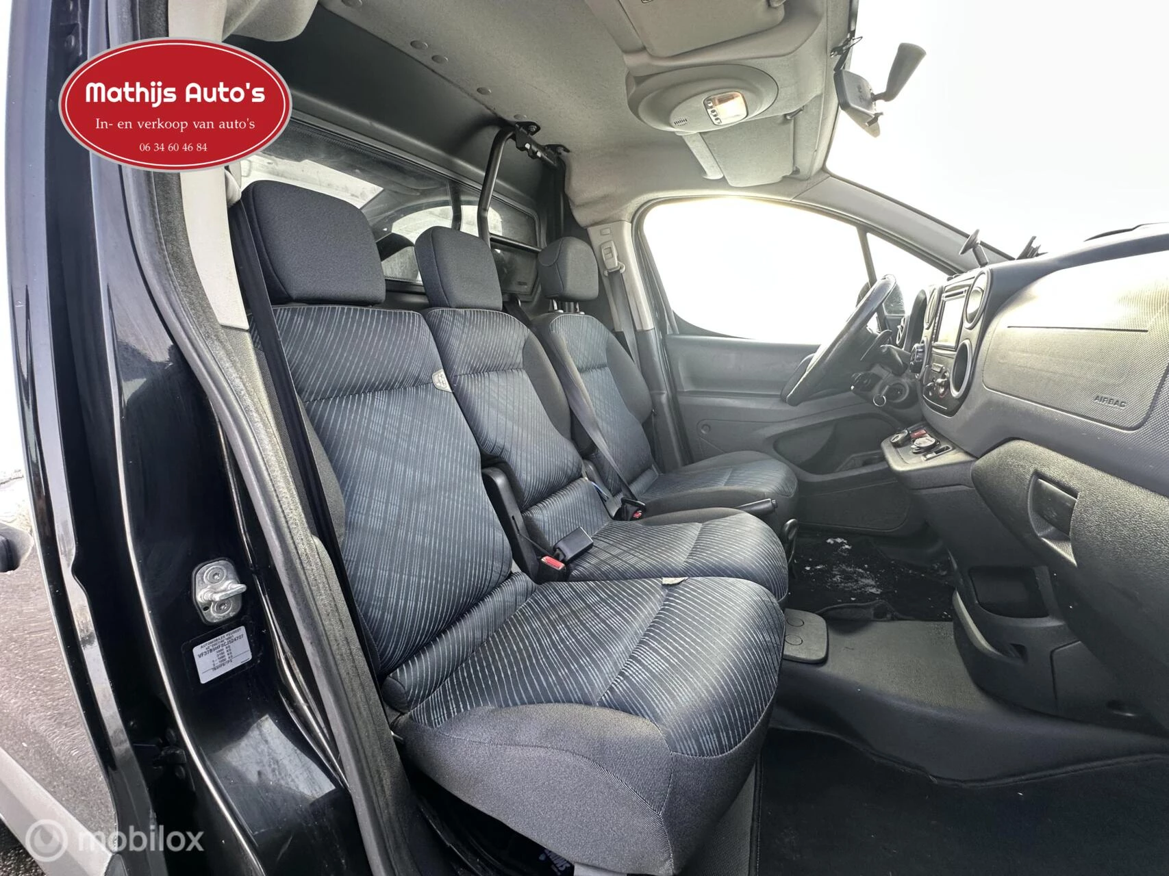 Hoofdafbeelding Peugeot Partner