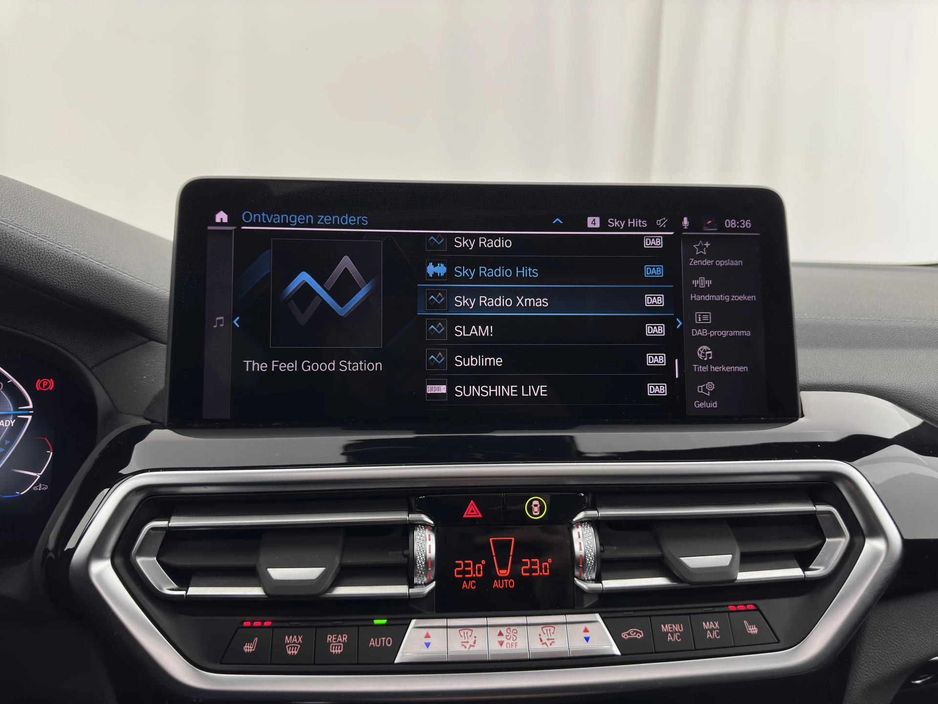 Hoofdafbeelding BMW iX3