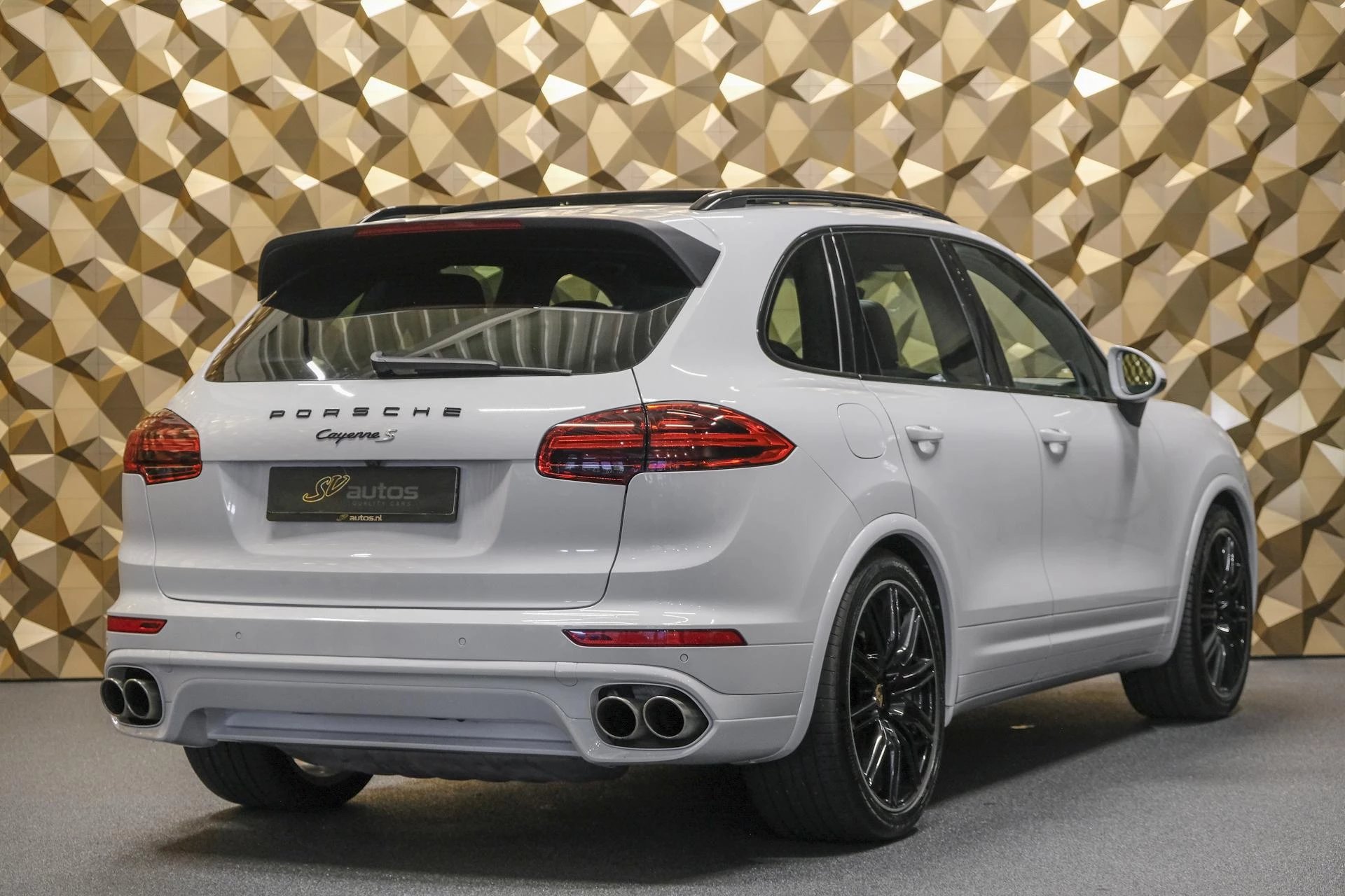 Hoofdafbeelding Porsche Cayenne