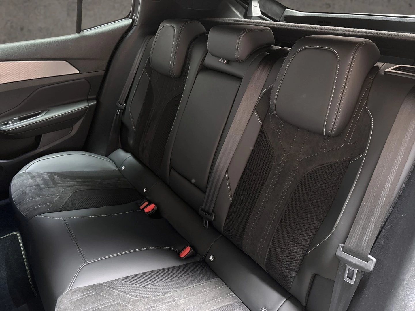 Hoofdafbeelding Peugeot 408