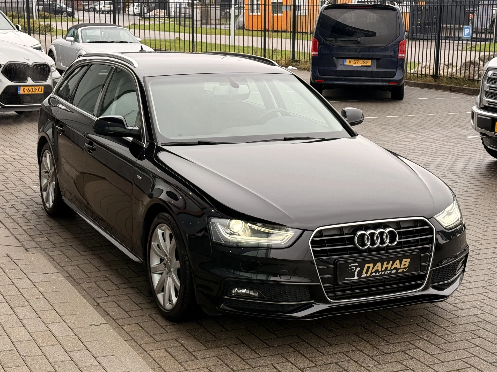 Hoofdafbeelding Audi A4