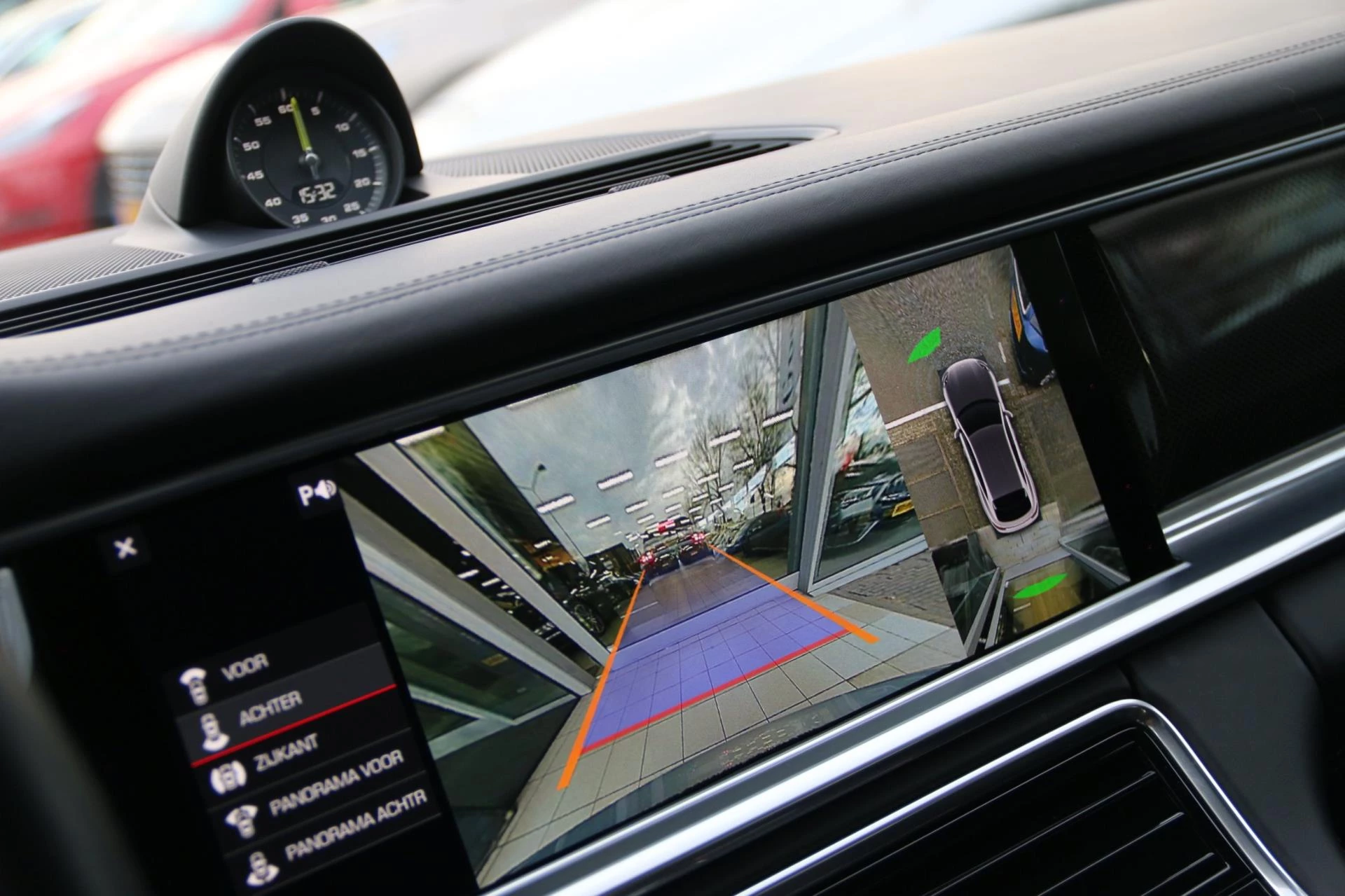 Hoofdafbeelding Porsche Panamera