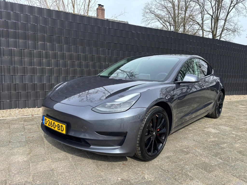 Hoofdafbeelding Tesla Model 3