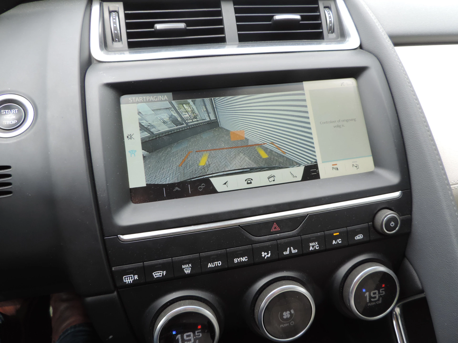 Hoofdafbeelding Jaguar E-PACE