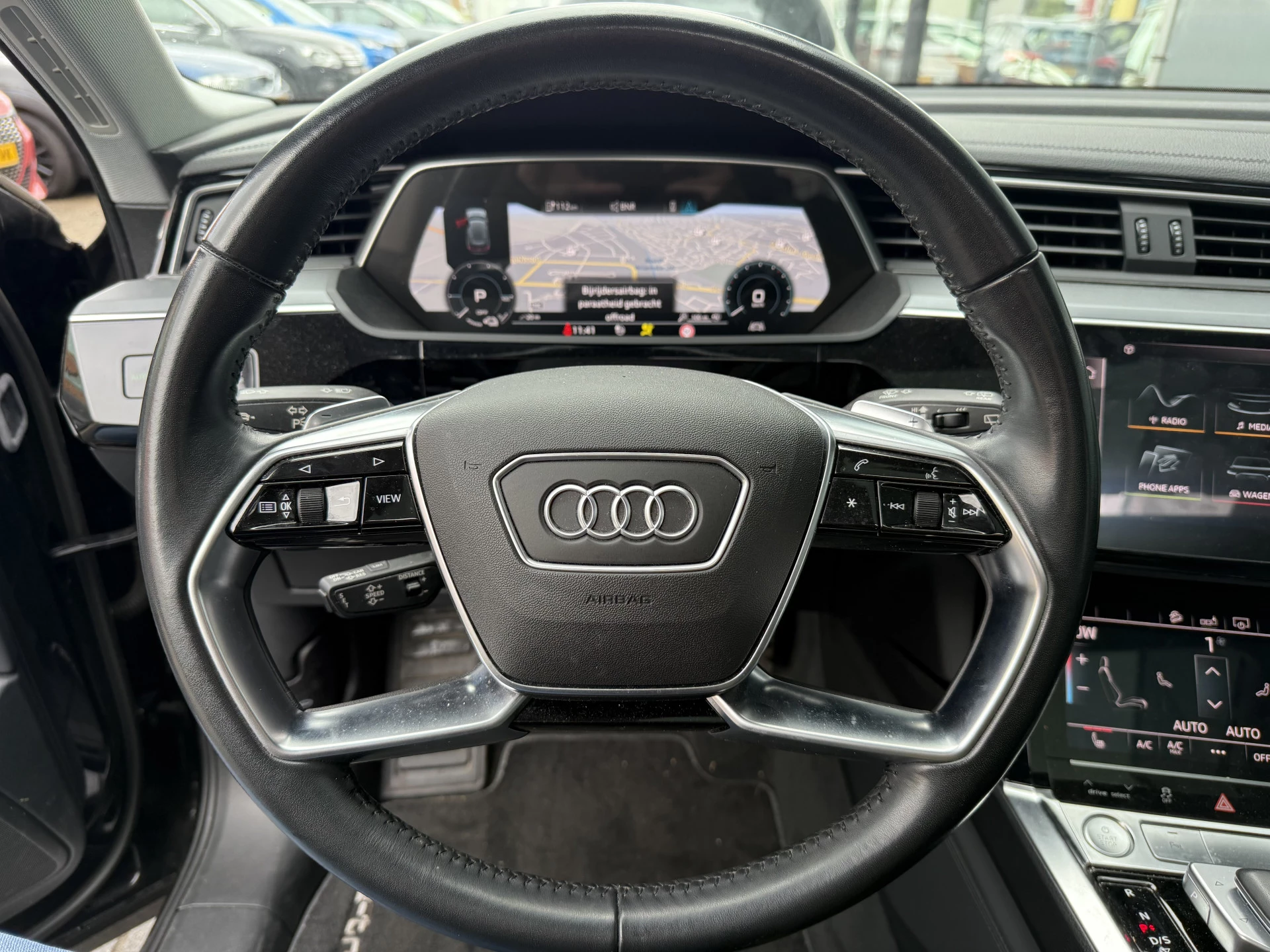 Hoofdafbeelding Audi e-tron