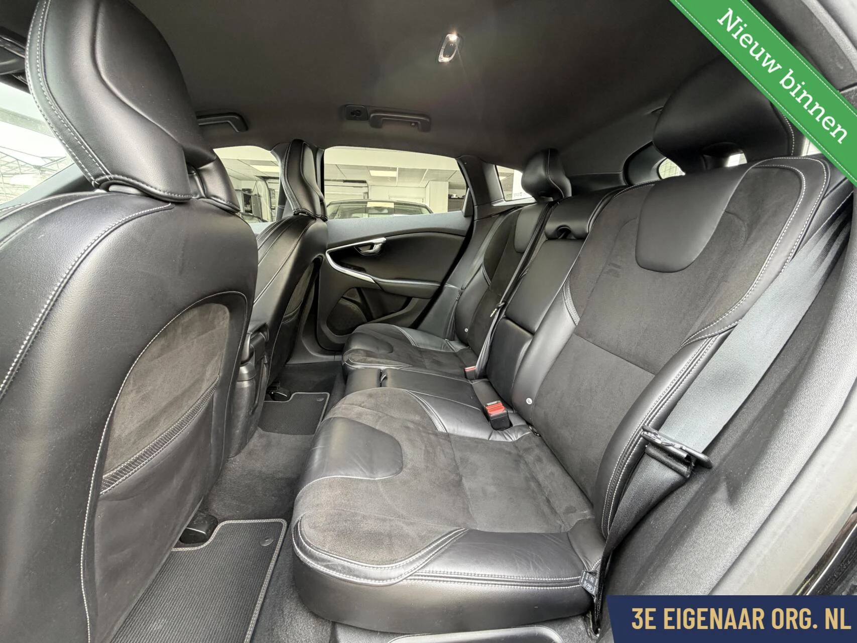 Hoofdafbeelding Volvo V40