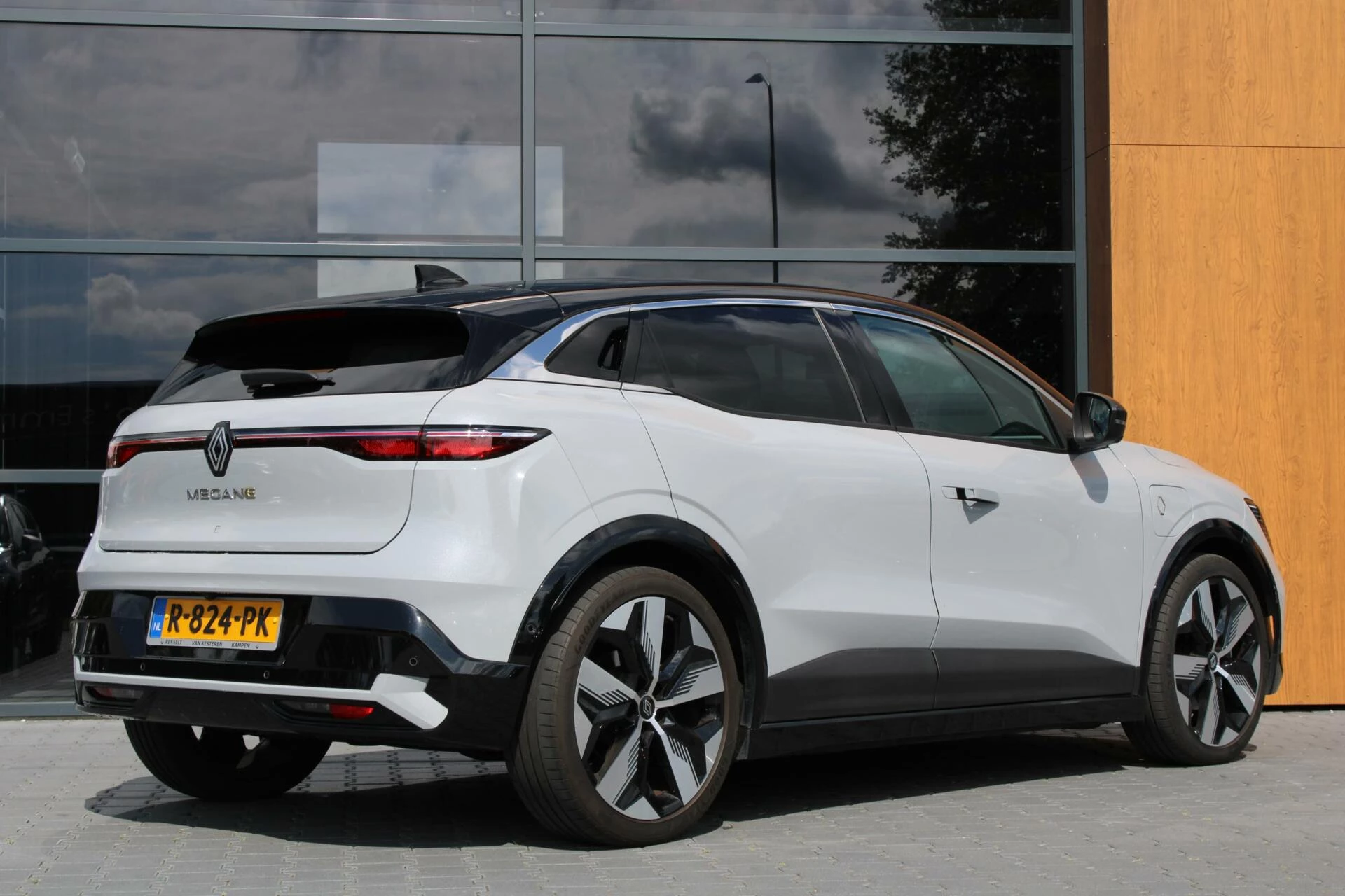 Hoofdafbeelding Renault Megane E-Tech