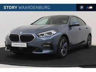 BMW 2 Serie Gran Coupé 218i Executive Sport Line Automaat / Trekhaak / Sportstoelen / Achteruitrijcamera / Adaptieve LED / Live Cockpit Professional / Stoelverwarming
