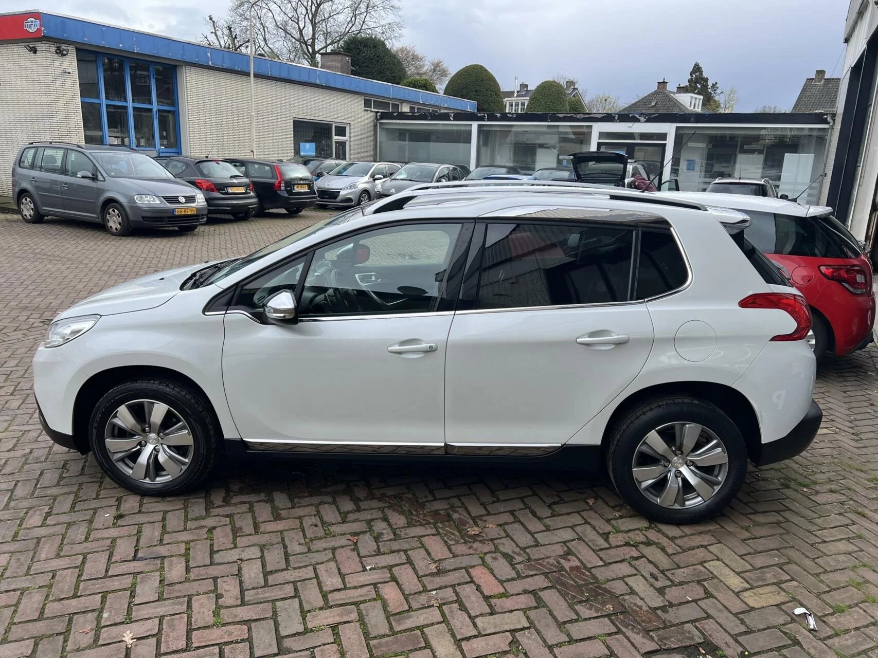 Hoofdafbeelding Peugeot 2008