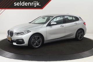 BMW 1-serie 118i Executive Edition | Sport Line | Carplay |  Full LED | Sportstoelen | Climate control | Navigatie | Parkeerhulp | Live Cockpit | Cruise control