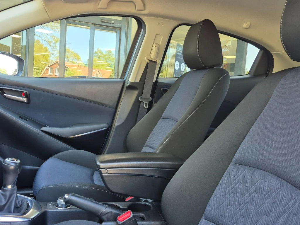 Hoofdafbeelding Mazda 2