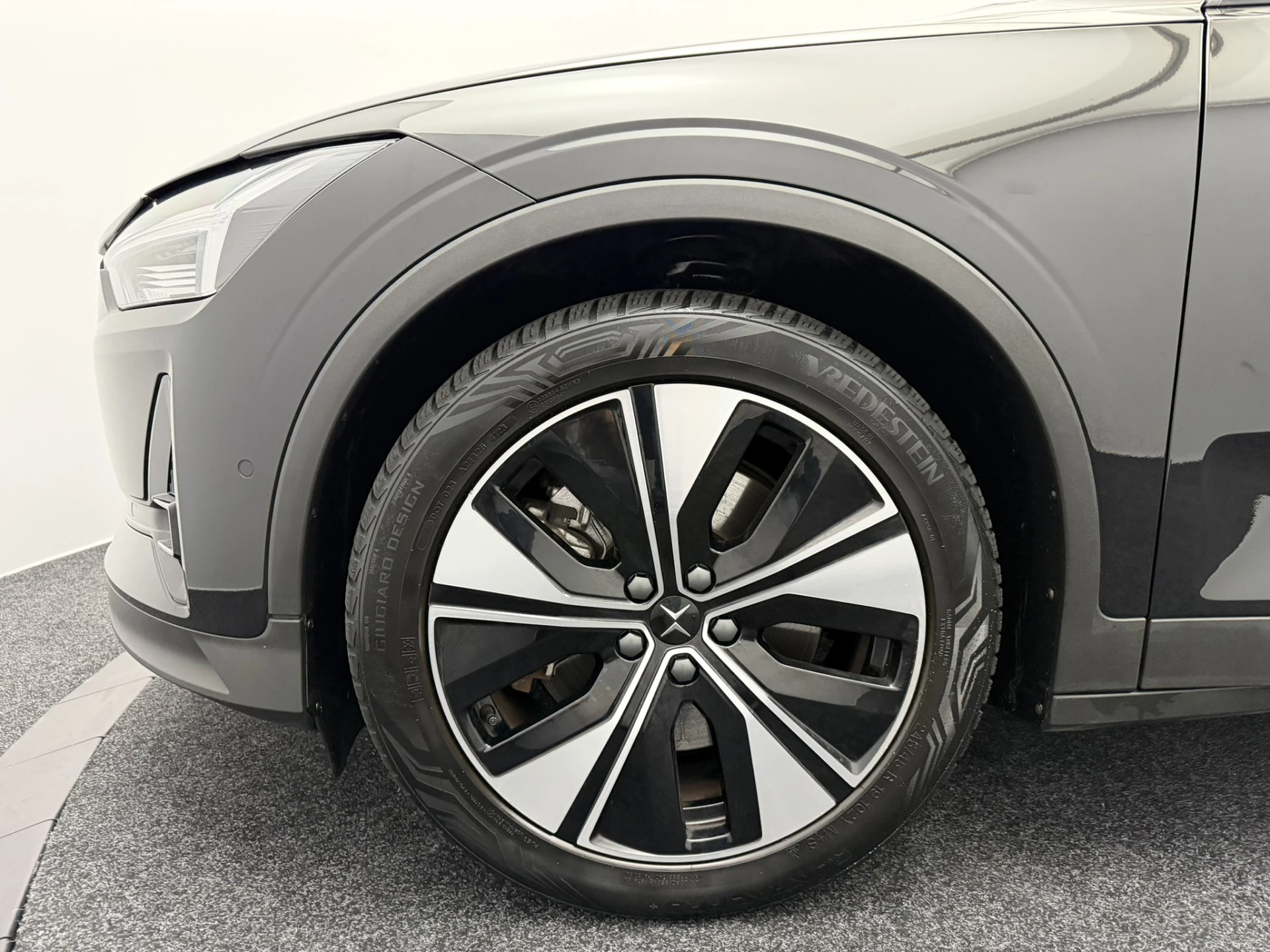 Hoofdafbeelding Polestar 2
