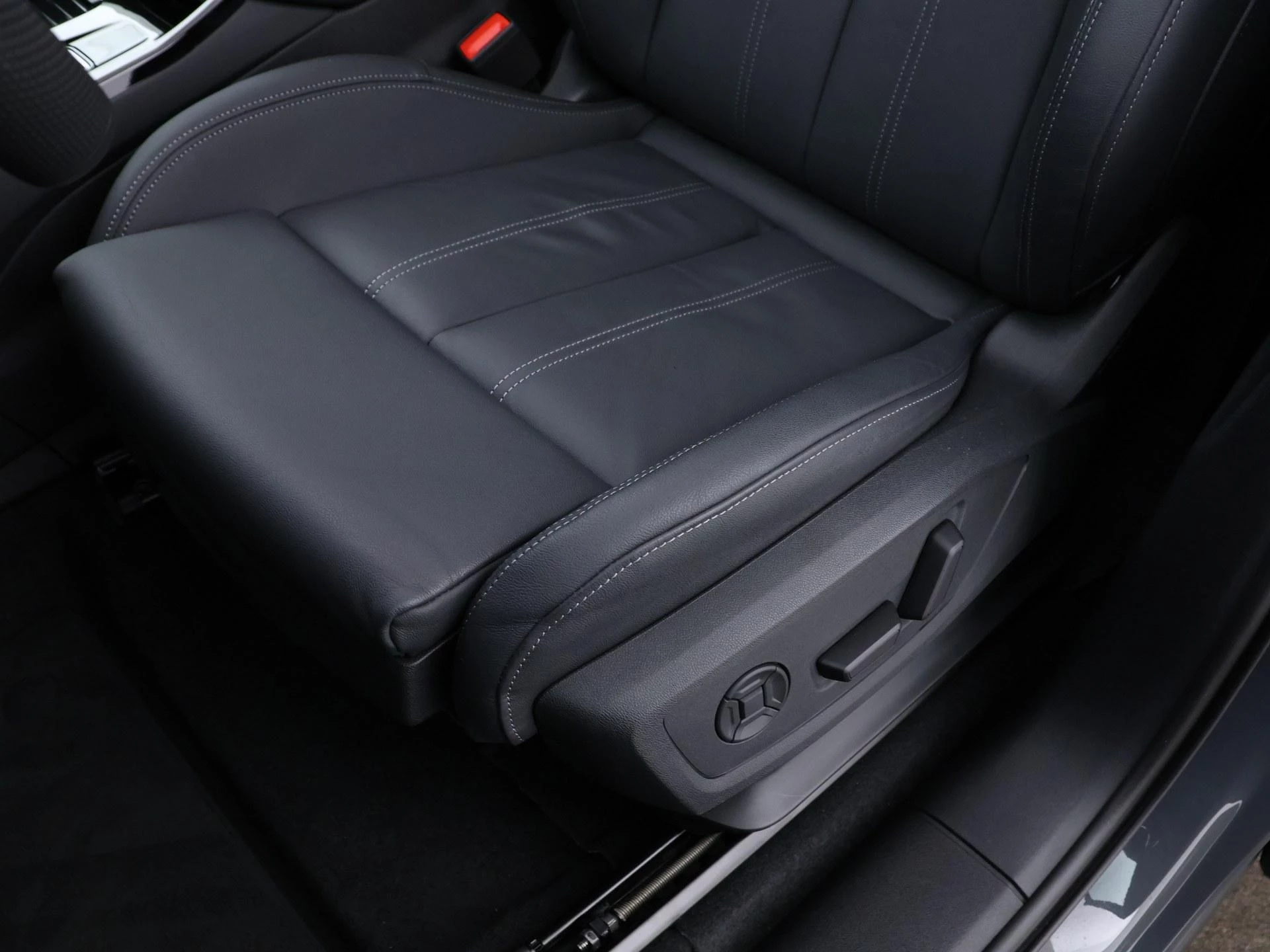 Hoofdafbeelding Audi Q6 e-tron