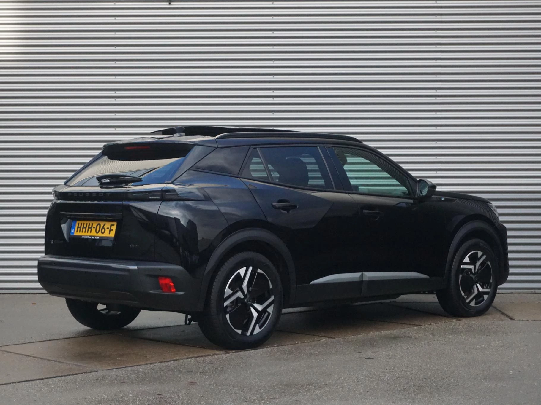 Hoofdafbeelding Peugeot e-2008