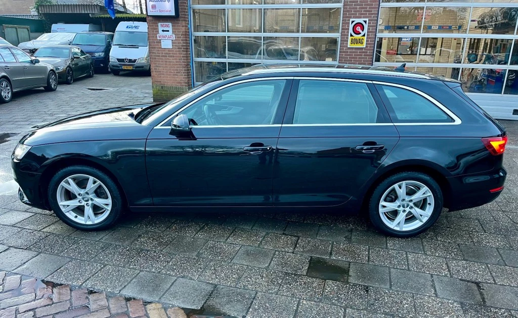 Hoofdafbeelding Audi A4
