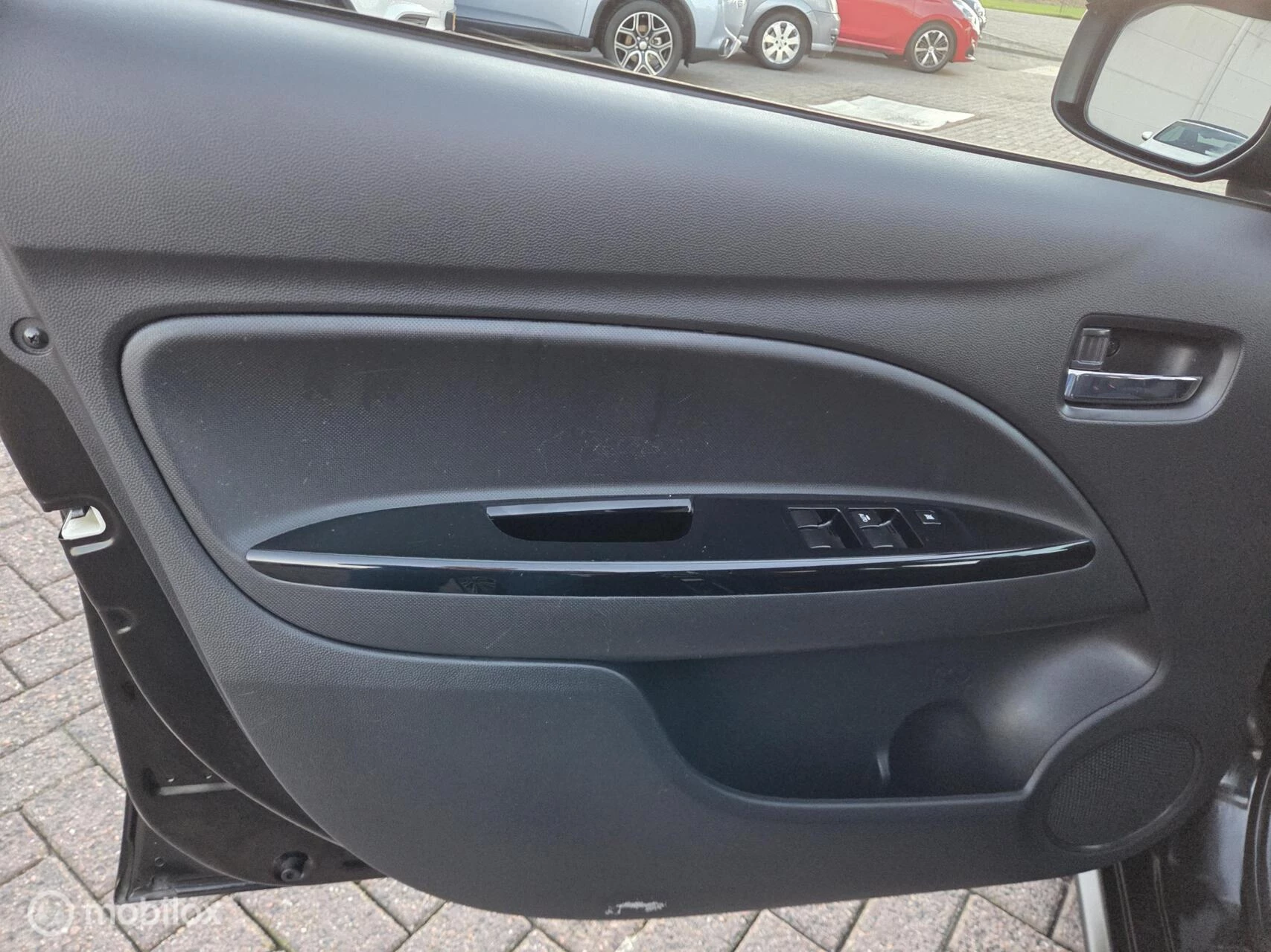 Hoofdafbeelding Mitsubishi Space Star