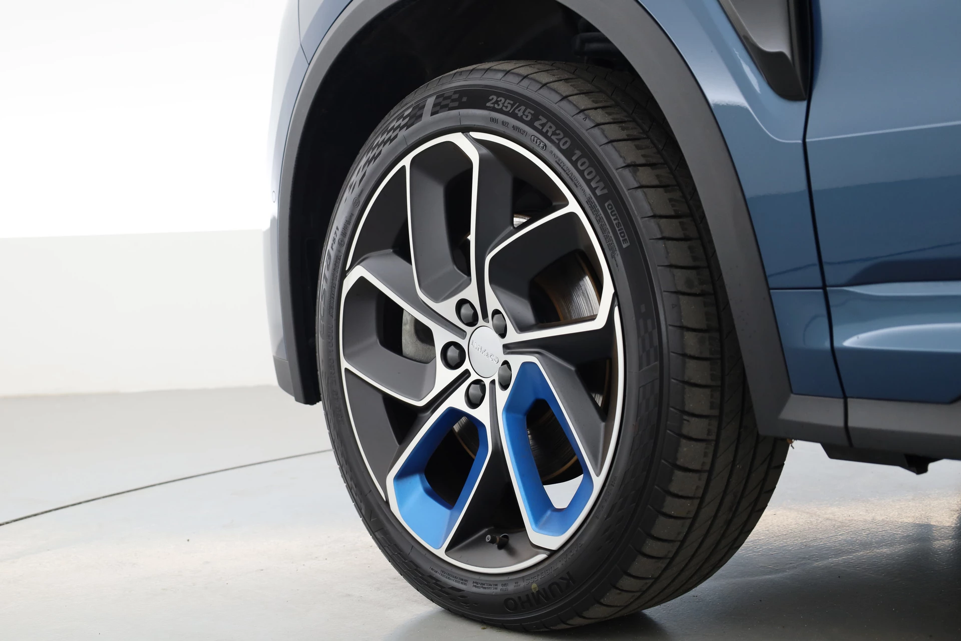 Hoofdafbeelding Lynk & Co 01