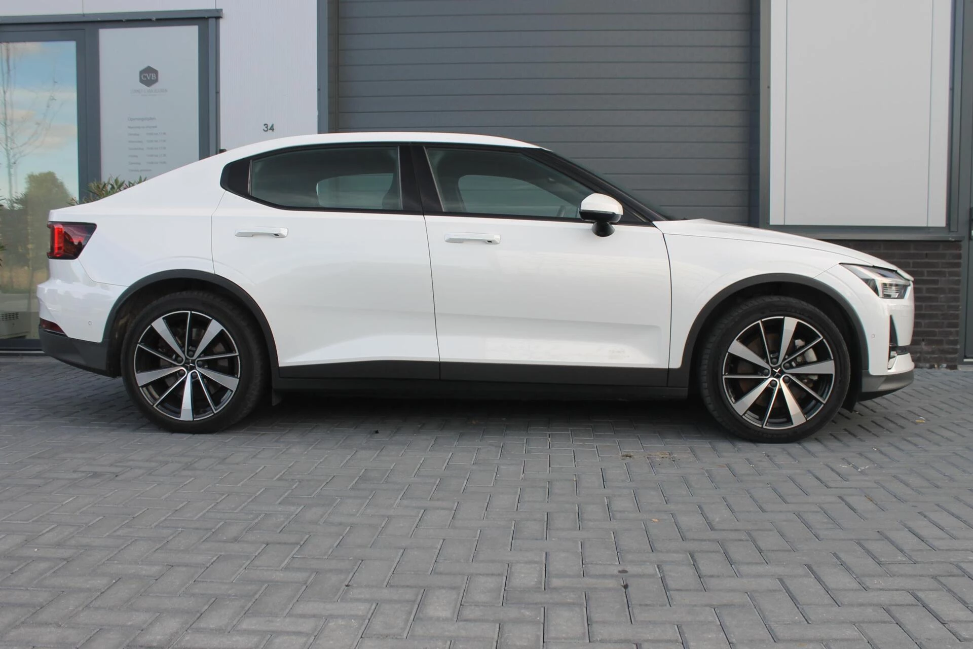 Hoofdafbeelding Polestar 2