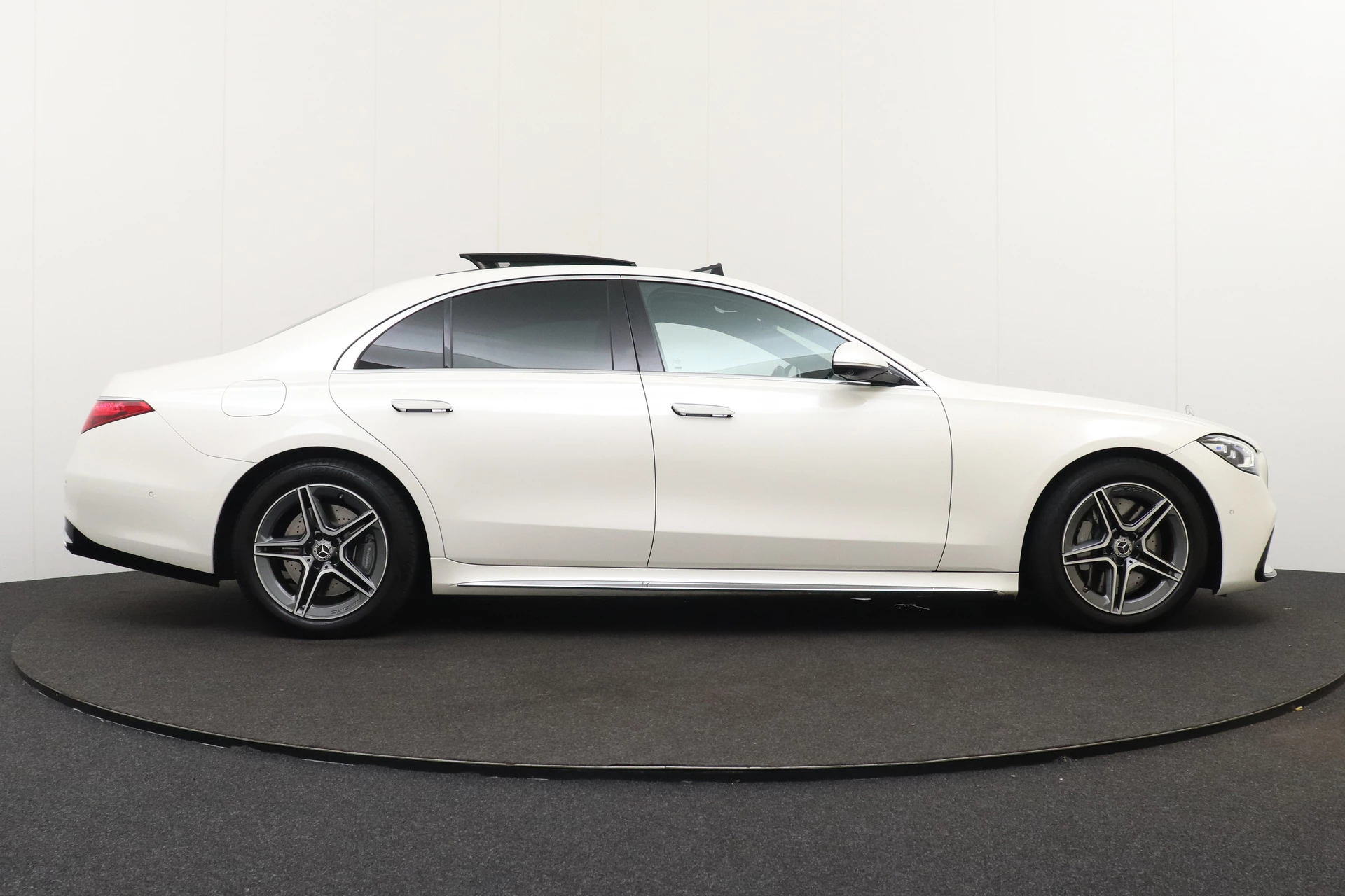 Hoofdafbeelding Mercedes-Benz S-Klasse