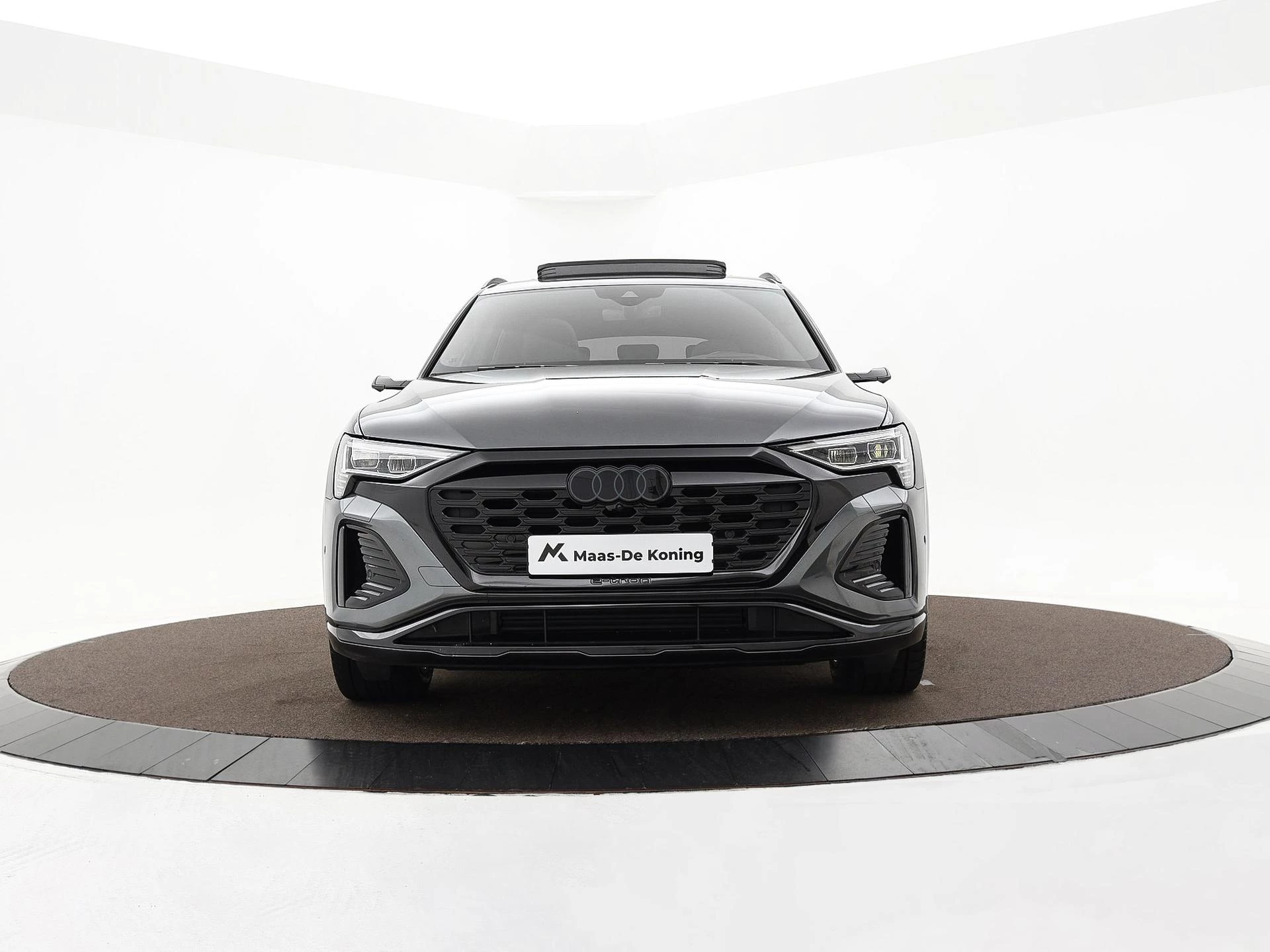 Hoofdafbeelding Audi Q8 Sportback e-tron