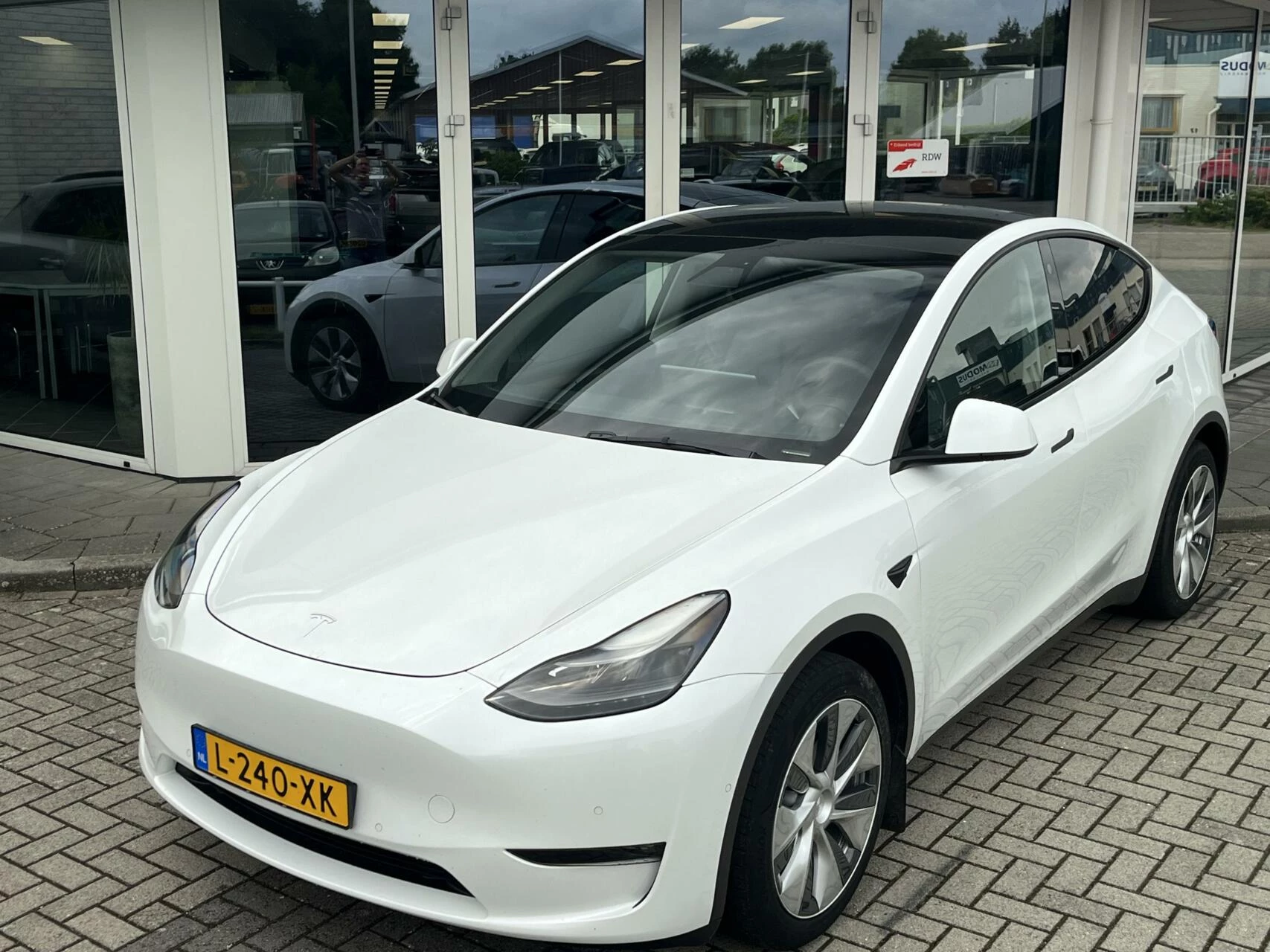 Hoofdafbeelding Tesla Model Y