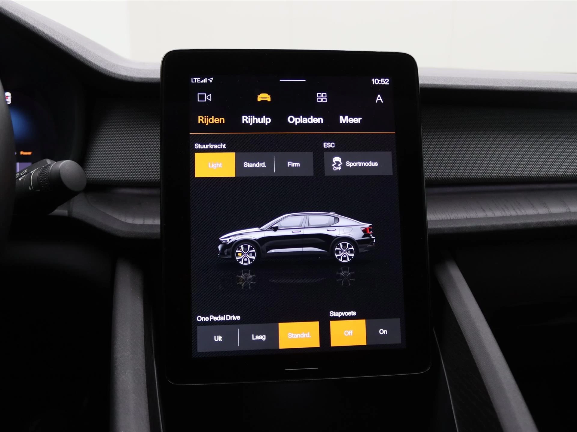 Hoofdafbeelding Polestar 2